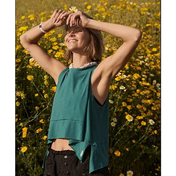 Free People FP Movement Tempo Tank in Ivy Womens Sz M - Picture 1 of 7